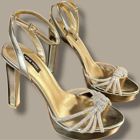 NWOT Nine West ‘Wowzz Platform Dress Sandals’ in “Bronze Crystal” Size 11