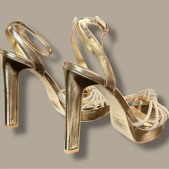 NWOT Nine West ‘Wowzz Platform Dress Sandals’ in “Bronze Crystal” Size 11
