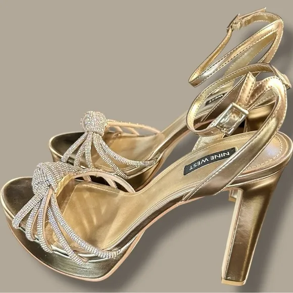 NWOT Nine West ‘Wowzz Platform Dress Sandals’ in “Bronze Crystal” Size 11