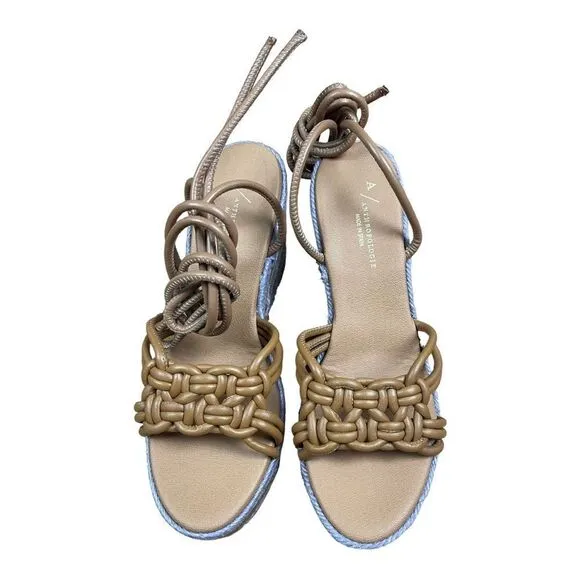 NWT Anthropologie Raffia Purple Tan Platform Heels Lace Up Sandals Size 40 Boho
