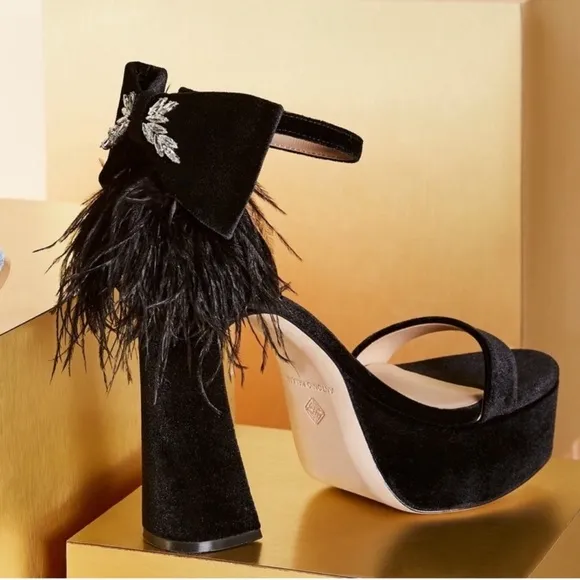 NWT Antonio Melani Janie Velvet Platform Dress Sandals Sz 7,5