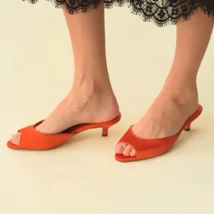 NWT Dôen Callie Mule - Fuego Satin Mules in Coral Size 10.5
