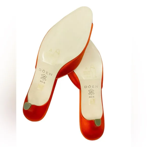NWT Dôen Callie Mule - Fuego Satin Mules in Coral Size 10.5