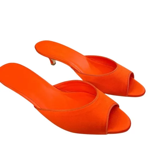 NWT Dôen Callie Mule - Fuego Satin Mules in Coral Size 10.5