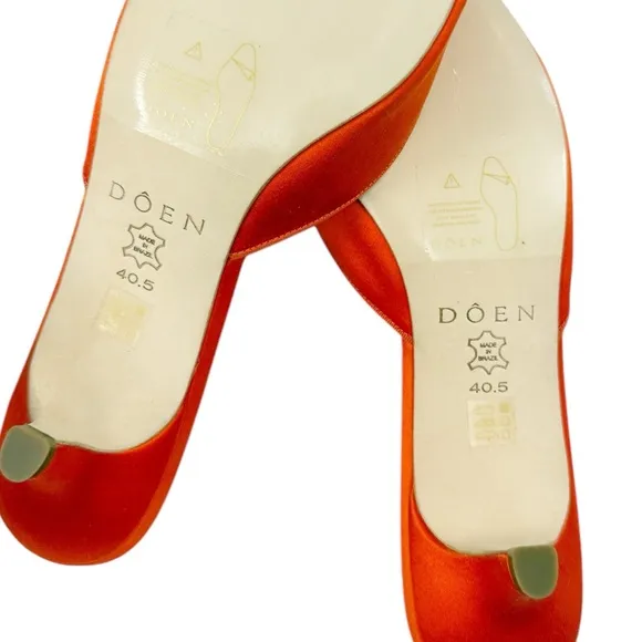 NWT Dôen Callie Mule - Fuego Satin Mules in Coral Size 10.5