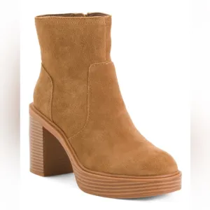 NWT DOLCE VITASuede Platform Heel Boots 8.5