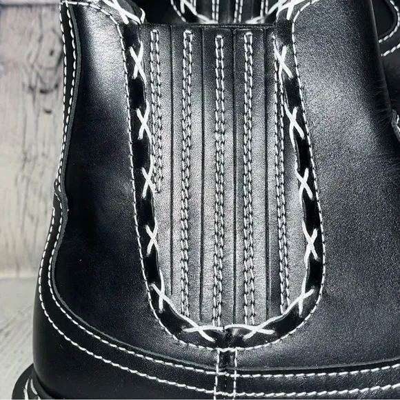 NWT Dr. Martens 2976 Gothic Americana Platform Boots
