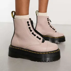 NWT DR MARTENS Sinclair Platform Boots!