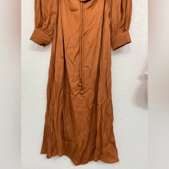 🌸NWT FARM XS, S, M Rio Satin Caramel Cutout Front-Tie Midi Dress