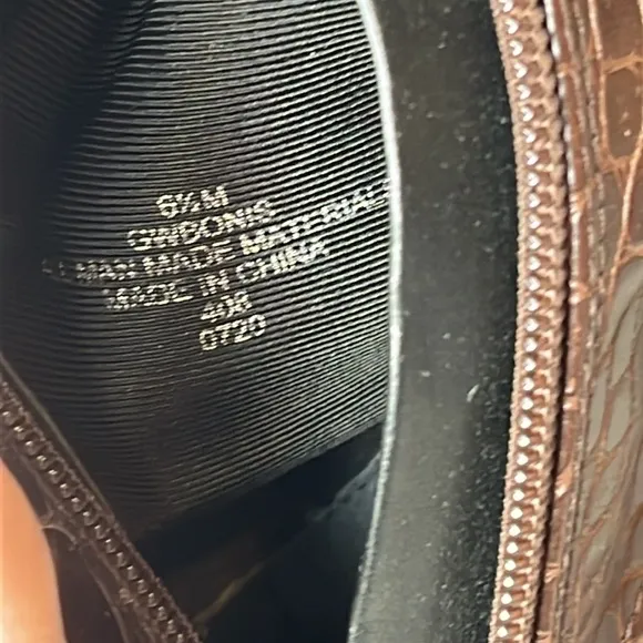 NWT Guess Los Angeles Brown Leather Crocodile Print Bonis Boot Shoe Size 6.5M