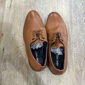 NWT men’s Nine West size 12 brown with blue dress shoes
