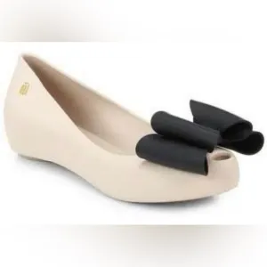 NWT MINI MELISSA Ultragirl Sweet II Kids Flats In White Pearl/Black