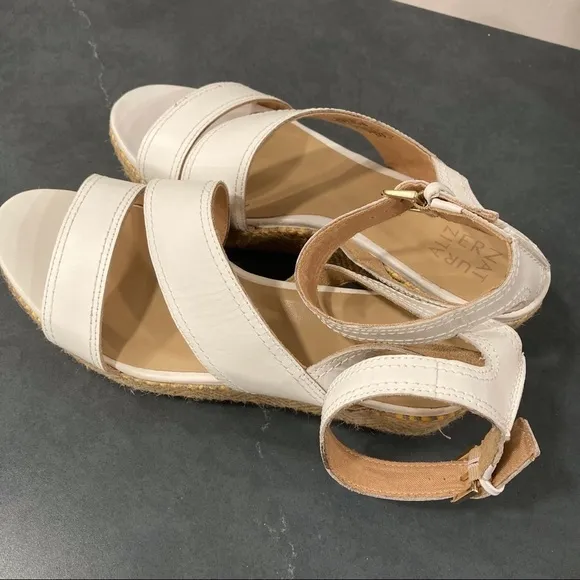 NWT Naturalizer sz 10.5 Ursa white leather espadrille sandals