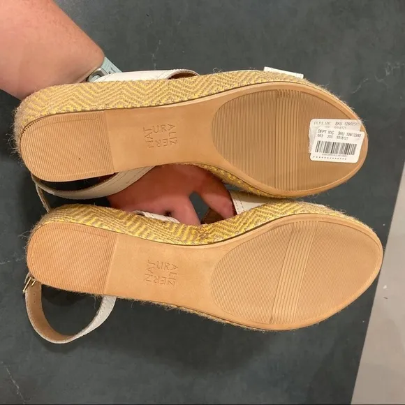 NWT Naturalizer sz 10.5 Ursa white leather espadrille sandals
