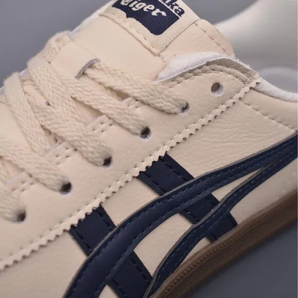 NWT Onitsuka Tiger Tokuten Retro Casual Running Shoes