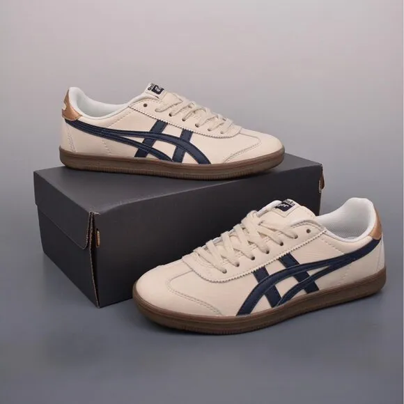 NWT Onitsuka Tiger Tokuten Retro Casual Running Shoes