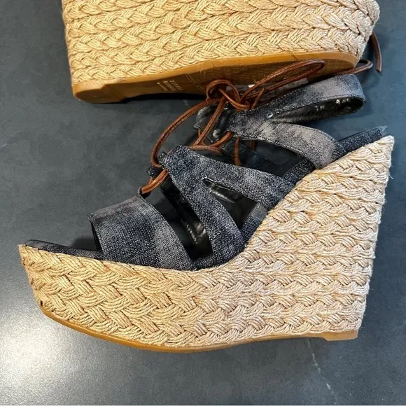 NWT Stuart Weitzman sz 8.5 denim color lace up espadrille sandals