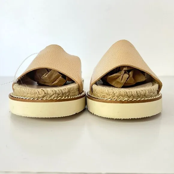 NWT  Sz 8 Kanna Leather Metallic Champagne Gold Mule Slide Espadrille Sandals