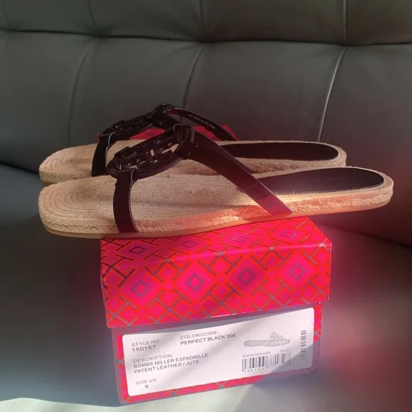 NWT Tory Burch NWT Bombe Miller Medallion Espadrille Sandals