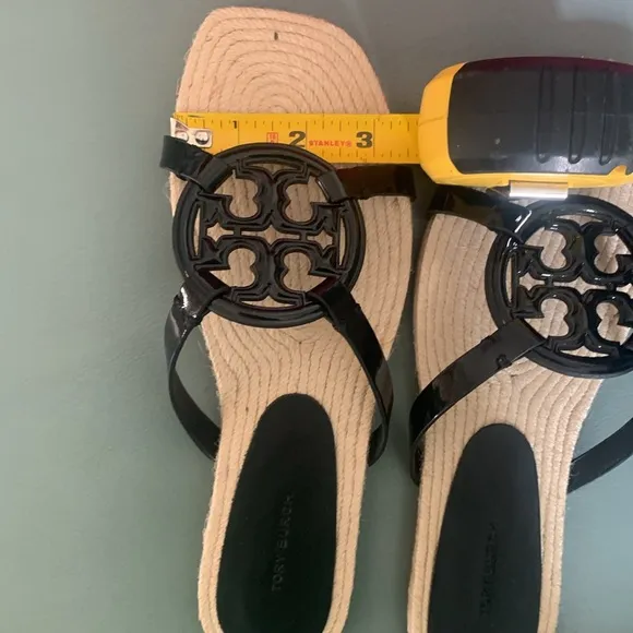 NWT Tory Burch NWT Bombe Miller Medallion Espadrille Sandals