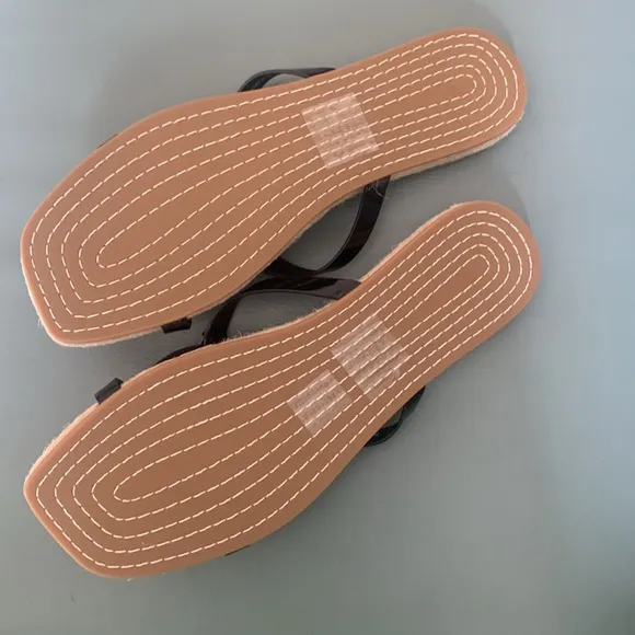 NWT Tory Burch NWT Bombe Miller Medallion Espadrille Sandals