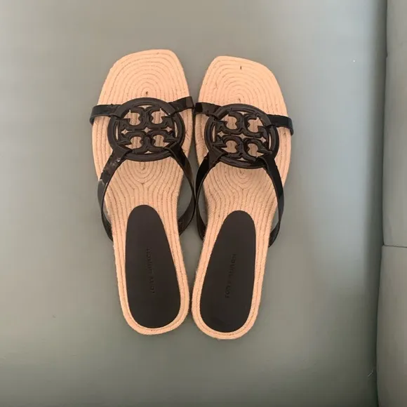 NWT Tory Burch NWT Bombe Miller Medallion Espadrille Sandals