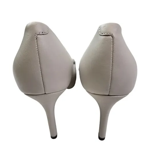 NWT/NWOB Karl Lagerfeld Leather Shivani Chain &amp; Pear Embellished Heels Size 9
