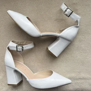 Office London White Leather Block Heel Pump Ankle Strap Pointed Toe EU 37 US 6.5