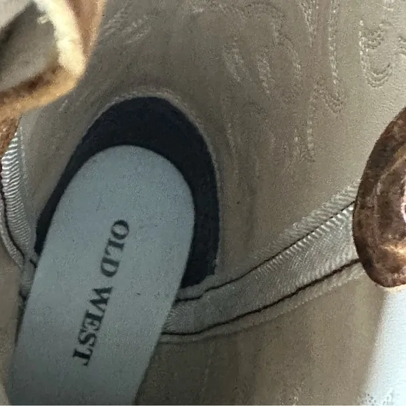 Old West Kids' 8&quot; Round Toe Boots - Distressed Brown