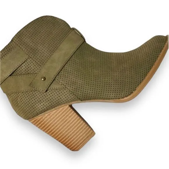 Olive Green Suede Crisscross Ankle Straps Rivets Wood Grain Heel Boots NEW