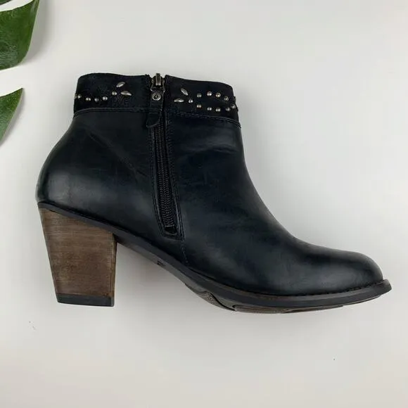 Olukai Ho'Ohilu Ankle Boots Black Leather Heels Studded Women's 9