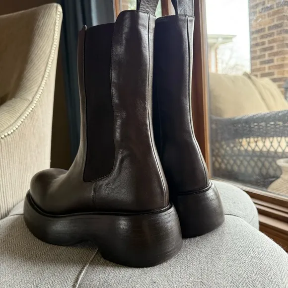 PALOMA BARCELÓ - Brown Leather Platform Chelsea Boots