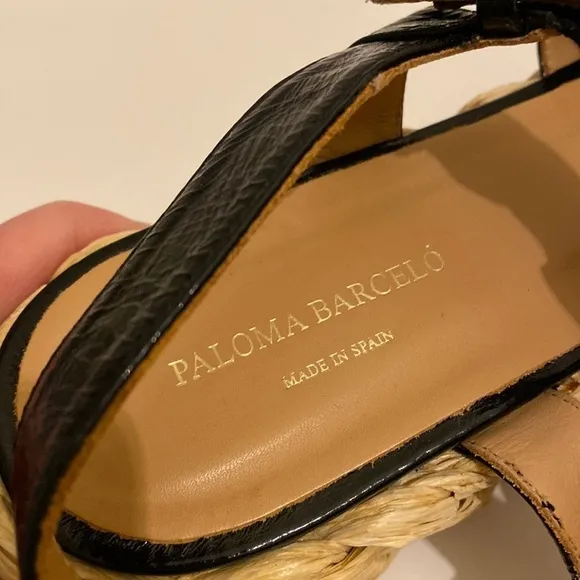 Paloma Barcelona Made in Spain black espadrille platform sandals . Size 41