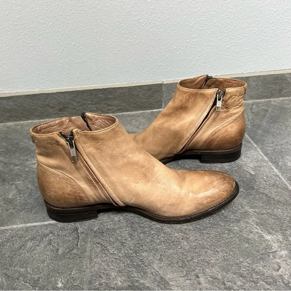Pantanetti Tan Brown Leather Ankle Boots Booties Low Heel Size 38