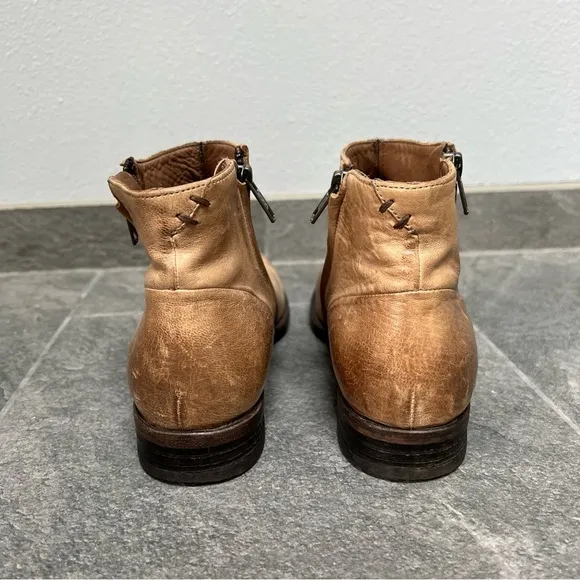 Pantanetti Tan Brown Leather Ankle Boots Booties Low Heel Size 38