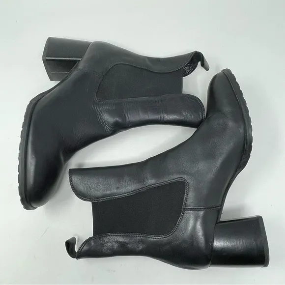 Paola Frani Black Leather Ankle Boots Sz. 10