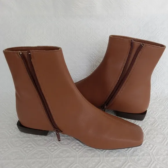 PAOLO Womens Brown/Carmel Low Heel Square Toe Ankle Boot Size 6M
