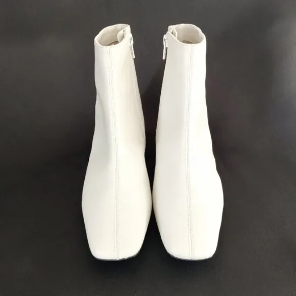 PAOLO Women's White Low Heel Square Toe Ankle Boot Size 5M