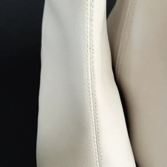 PAOLO Women's White Low Heel Square Toe Ankle Boot Size 5M