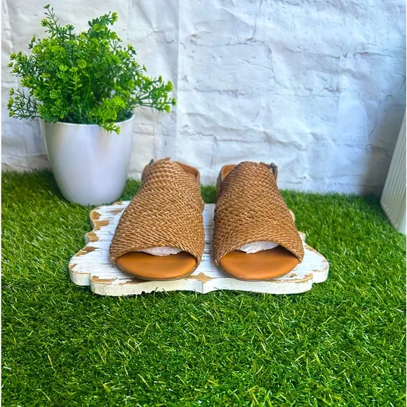 PAUL GREEN Helena espadrille sandals size 7.5 US Color Cuoio Sisal Woven leather