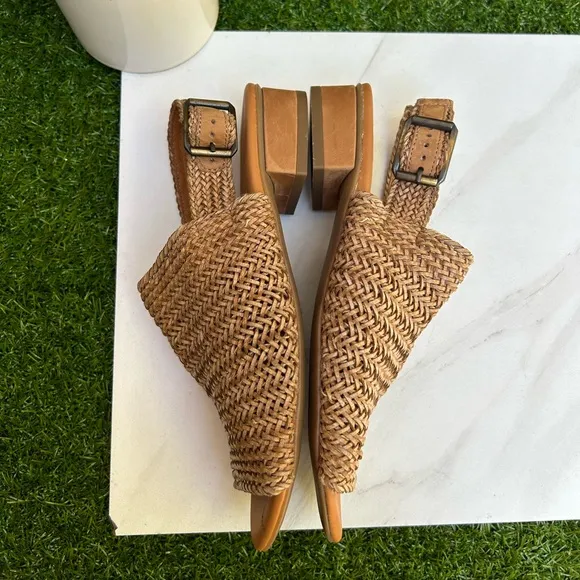 PAUL GREEN Helena espadrille sandals size 7.5 US Color Cuoio Sisal Woven leather