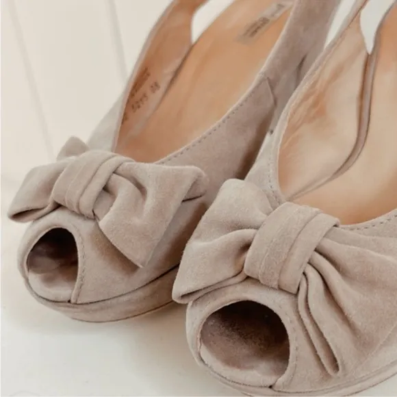 Paul Green Suede Bow Peep Toe Pump Heel Women 8 Neutral Beige
