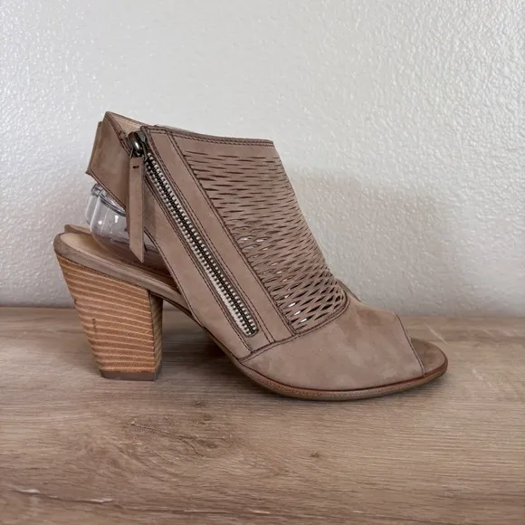 Paul Green Willow Peep Toe Perforated Heeled Sandal Booties Size 9