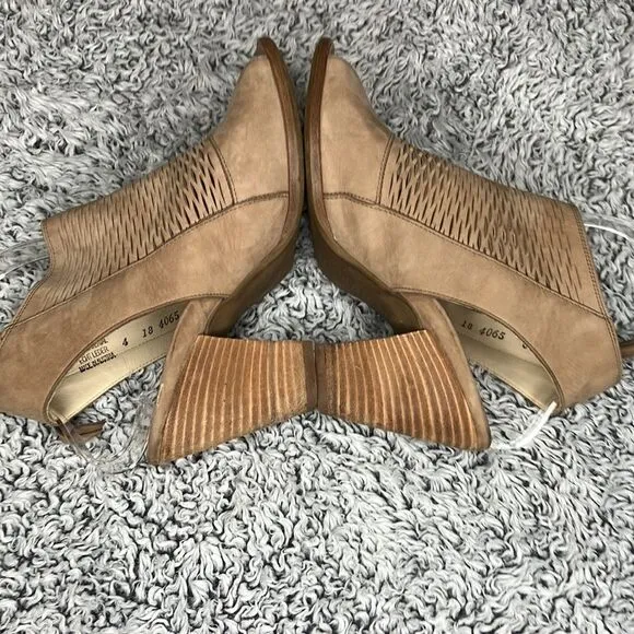 PAUL GREEN 7.5 Willow Peep Toe Bootie Boot Perforated