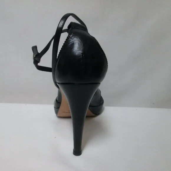 Pedro Garcia Leather black strappy heels sandals ankle strap Size Sz 38.5  8.5