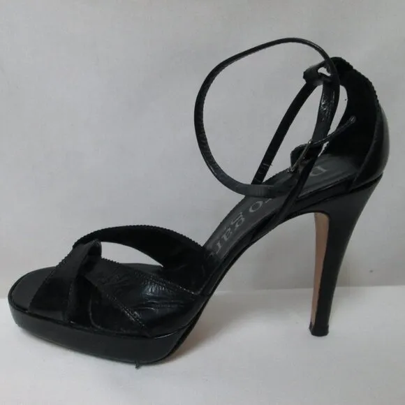 Pedro Garcia Leather black strappy heels sandals ankle strap Size Sz 38.5  8.5