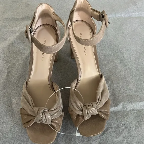 Pelle Moda Anesa Suede Knotted Ankle Strap Platform Dress Sandals
