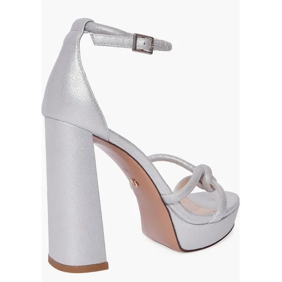 Pelle Moda Gilian Ankle Strap Sandals Metallic Silver Women’s Size 8