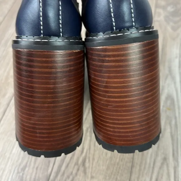 Perfect dELiA*s platform cowgirl boots 7