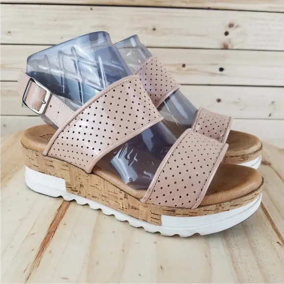 Piampiani pink strappy platform sandals w buckles Size 6/EU 36
